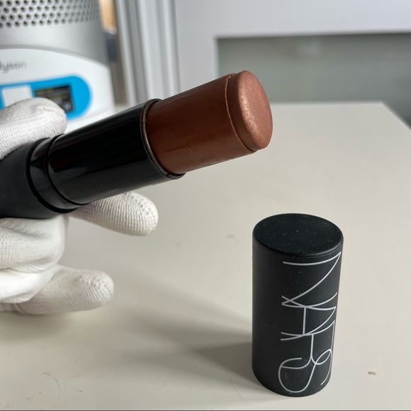 NARS Palm Beach The Multiple Bronzing Stick for Eyes Cheeks and Lips - Picture 6 of 9